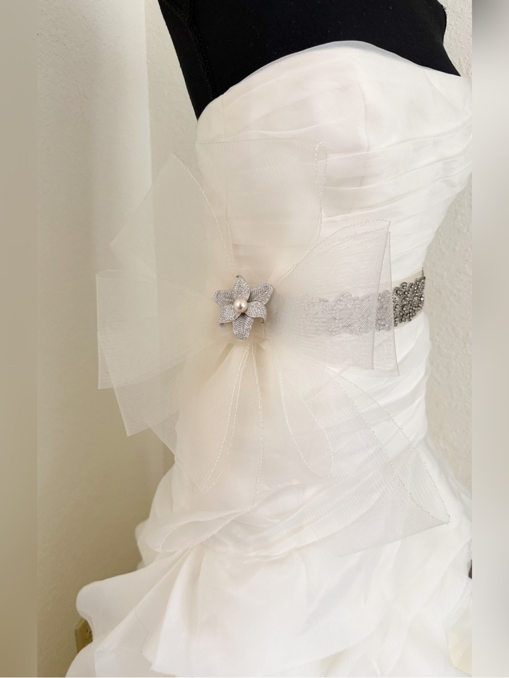 White by Vera Wang Organza Trumpet Wedding Dress STYLE # VW351011 - Picture 3 of 16